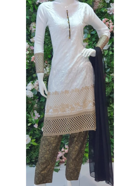 WHITE LINEN & GEORGETTE READYMADE PAKISTANI SALWAR SUIT