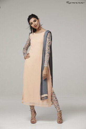 PRETTY PEACH EMBROIDERED SLEEVES STYLISH CHURIDAR SUIT