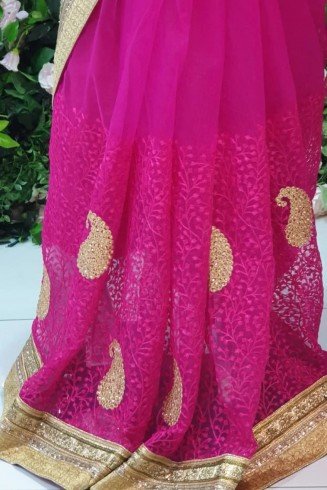 MAGENTA NET EMBROIDERED ETHNIC SAREE