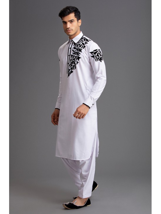 WHITE COMFORTABLE AND STYLISH PAKISTANI EID KURTA SALWAR