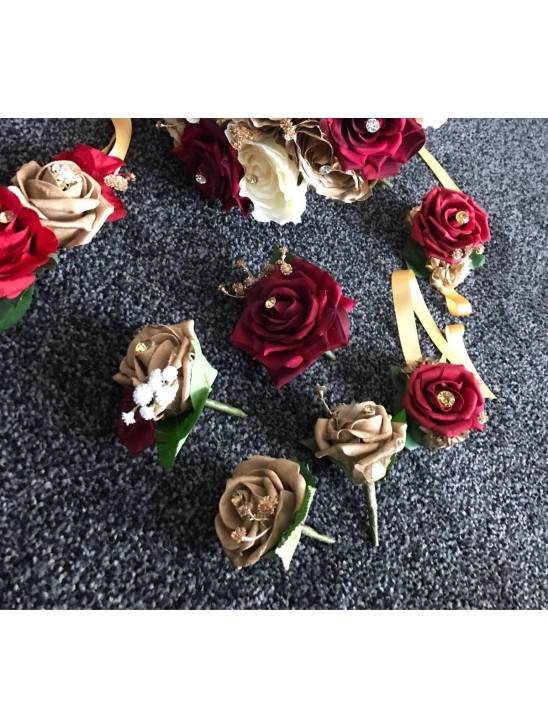 Stunning Flower Buttonholes for wedding suits