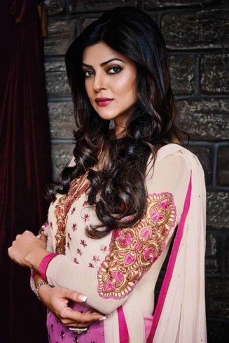 Purple With Beige AV7818 Stunning Avon With Sushmita Wedding Wear